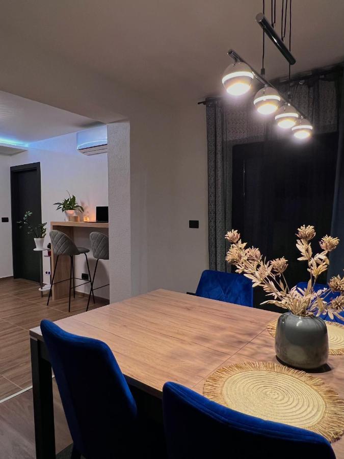 Betty Apartments Borik - Whole Ground Floor Rovinj Zewnętrze zdjęcie