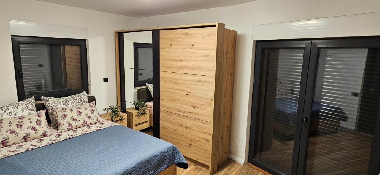 Betty Apartments Borik - Whole Ground Floor Rovinj Zewnętrze zdjęcie