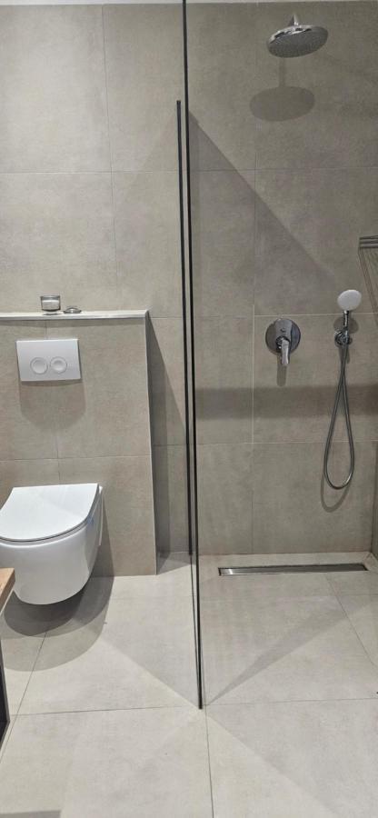 Betty Apartments Borik - Whole Ground Floor Rovinj Zewnętrze zdjęcie