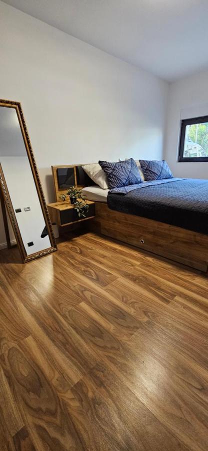 Betty Apartments Borik - Whole Ground Floor Rovinj Zewnętrze zdjęcie